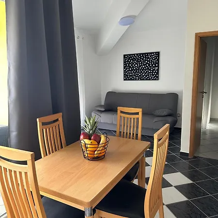 Apartments Jareb Tribalj Buitenkant foto