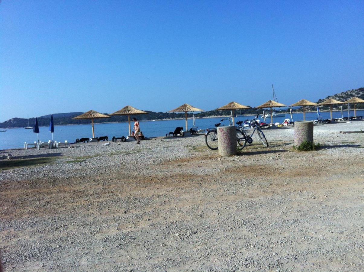 Jareb Tribunj (Sibenik-Knin)