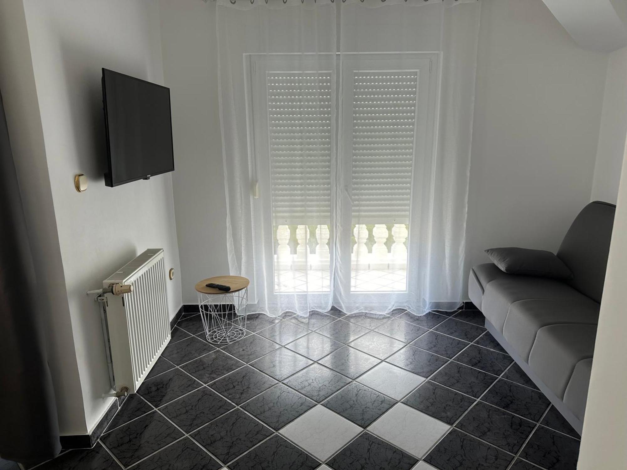 Jareb Apartment Tribunj (Sibenik-Knin)