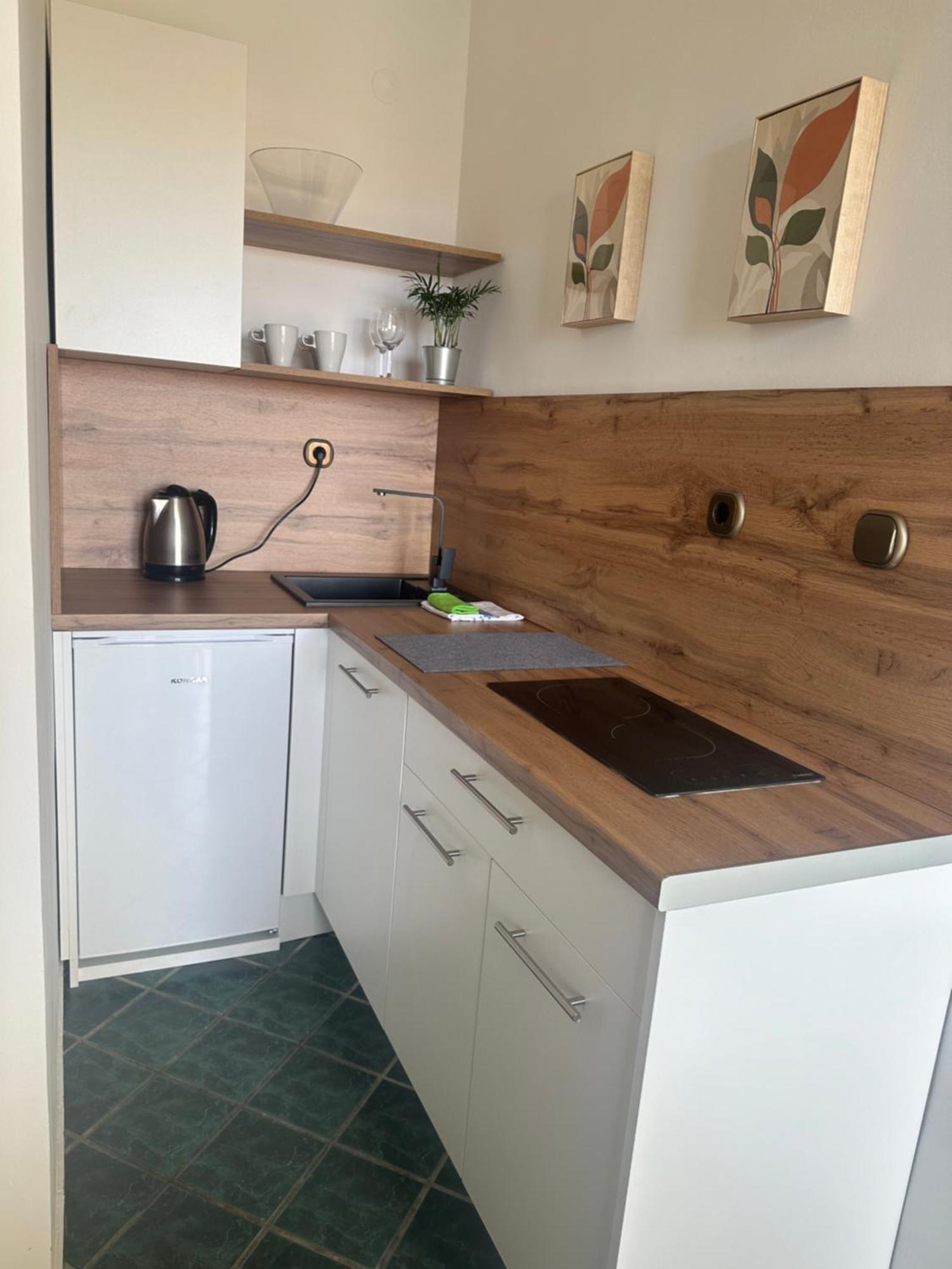 Apartment Jareb Tribunj (Sibenik-Knin)