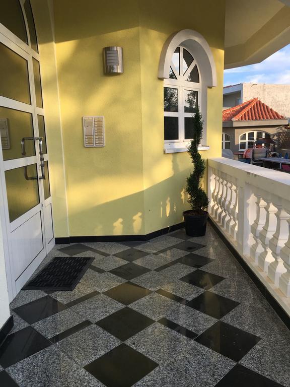 Jareb Apartman *