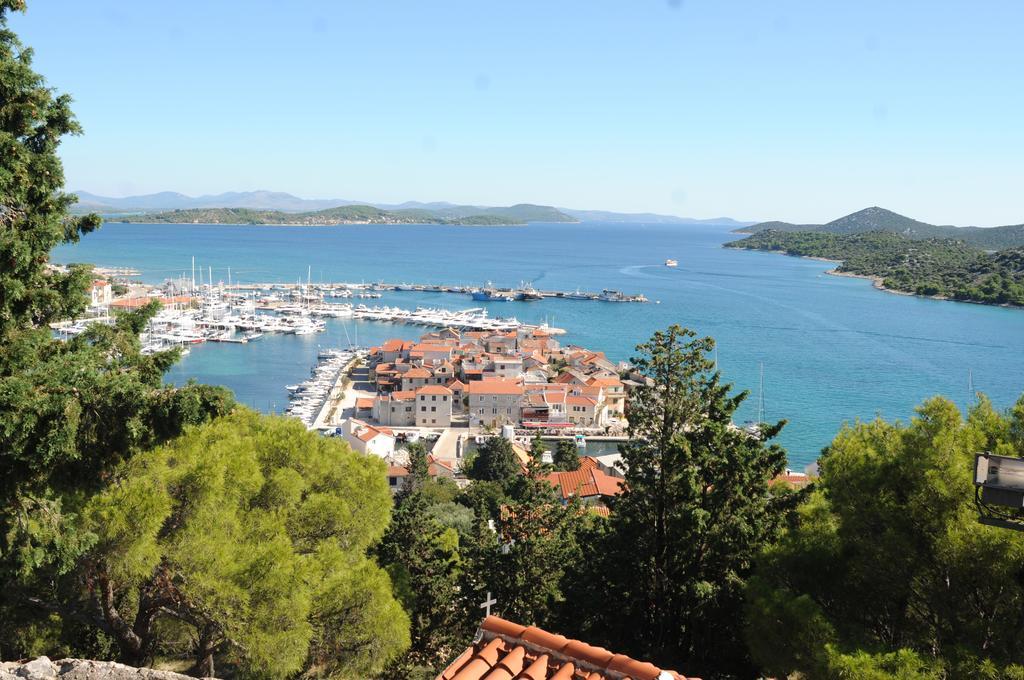 Jareb * Tribunj (Sibenik-Knin)